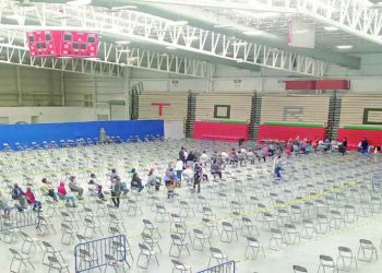 Todavía hay muchos abuelitos sin vacuna