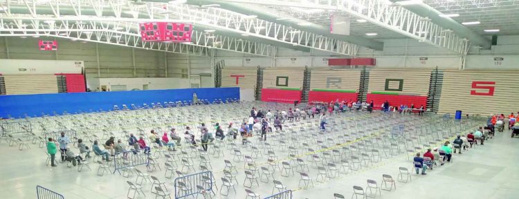 Todavía hay muchos abuelitos sin vacuna