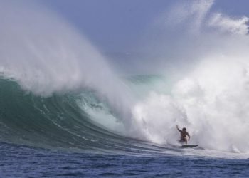 Vacaciones de familia en Hawái terminan con un niño muerto por Covid-19