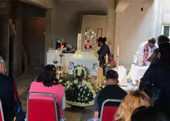 Despiden con misa a niño Brandon Giovanny, quien murió en Línea 12 del Metro