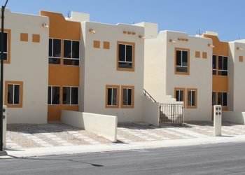 Otorga Infonavit créditos para vivienda a paso lento