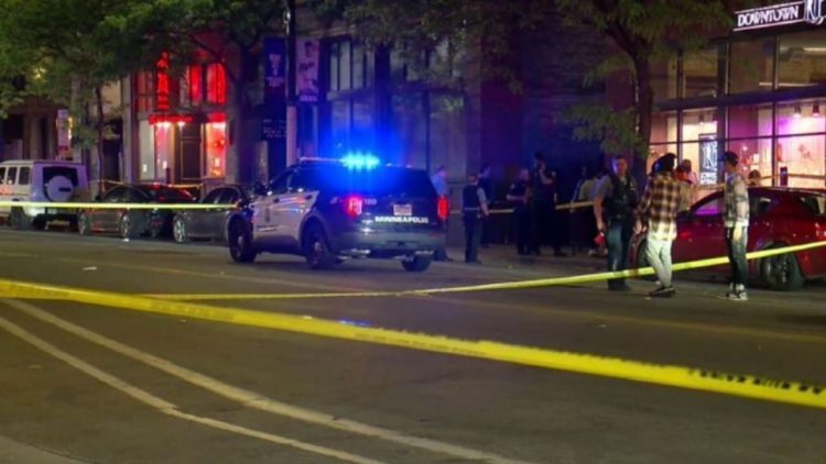 Dos muertos y ocho heridos en un tiroteo en Minneapolis