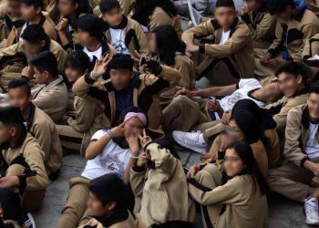 Adolescentes de 12 a 15 años serán los últimos en vacunar: Gatell