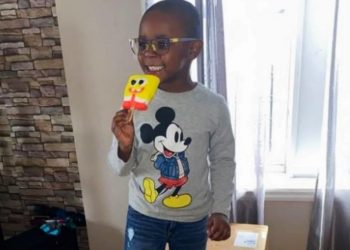 Niño gasta casi 3,000 dólares en paletas de Bob Esponja en Amazon