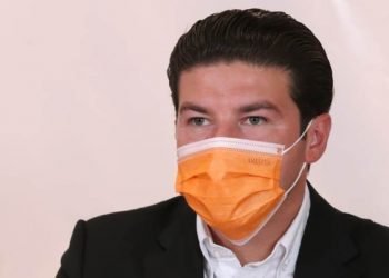 Samuel García pide «sacar» a su esposa y suegro de investigación de FGR en su contra