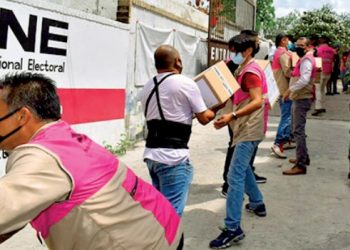 Llegan a NLD las boletas electorales