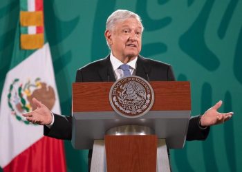 Resuelven en INE: violó AMLO ley en 29 mañaneras
