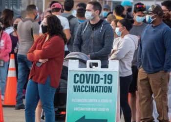 Vacunarían en Laredo a los turistas contra el covid