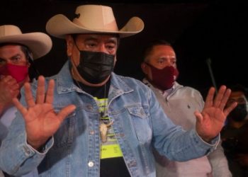 Multan a Morena por mantener promocionales de Félix Salgado