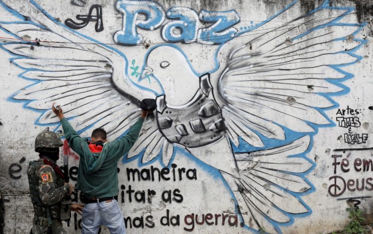 Un operativo policial en Río de Janeiro deja al menos 25 muertos