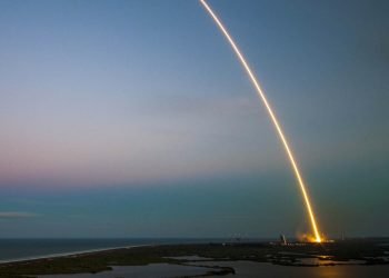 ¿Qué pasa con el cohete fuera de control que caería en la Tierra? China ya habló