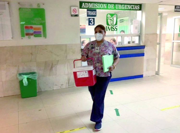 Mujer dona las córenas de su marido fallecido