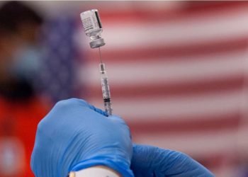 Esto cuesta viajar a Estados Unidos desde México para recibir la vacuna COVID-19