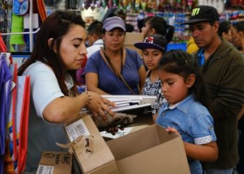 Regreso a clases SEP: Papás NO tendrán que comprar útiles escolares ni uniformes