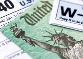 Familias recibirán hasta $3,600 por niños menores de seis