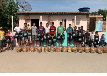 Hombre nombró a sus 14 hijos con los nombres de sus jugadores favoritos