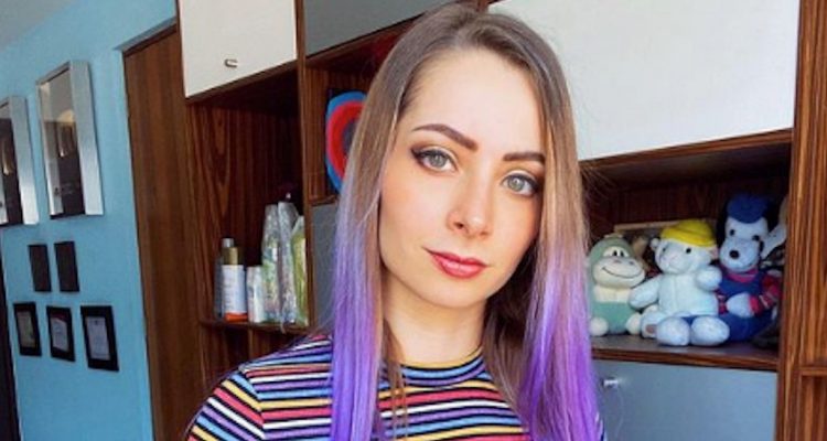 “Patética generación”; el vídeo que llevó a YosStop a ser detenida por pornografía infantil