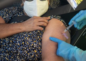 Disminuye interés por vacunarse contra Covid