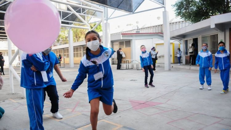 ¿Cuándo es el mega puente de junio?