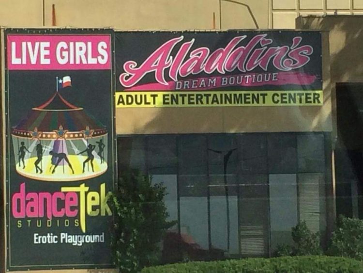 Lo matan a balazos afuera de un antro