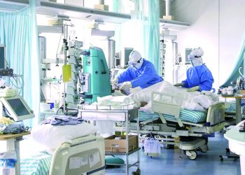 Empieza Covid a afectar a las personas jóvenes