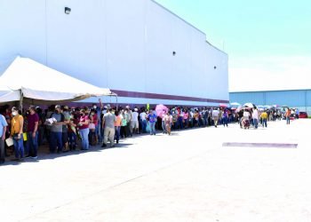 Extienden un día más vacunación anti-Covid