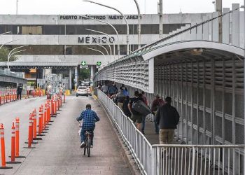 Los dos posibles pactos para reabrir la frontera con Estados Unidos