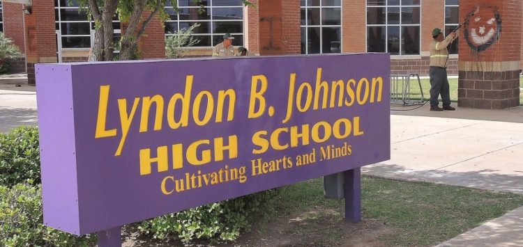 Dan positivo a Covid cinco estudiantes de banda marcial