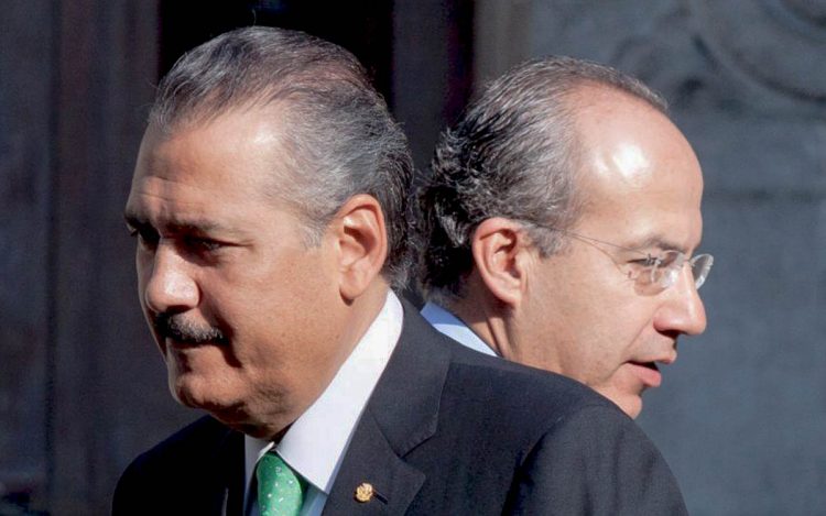 Políticos de todos los partidos y empresarios también fueron blanco de Pegasus