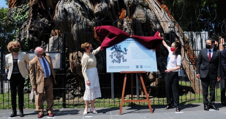 Hernán Cortés lloró. Entonces es la “Noche Victoriosa”. Le quitan la “Noche Triste”