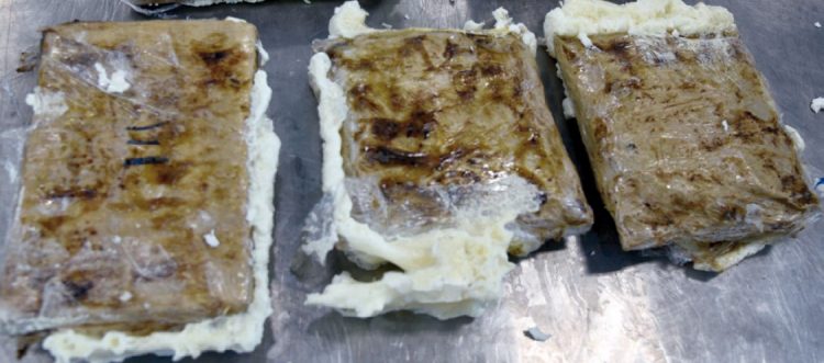 Siguen interceptando drogas duras en puentes