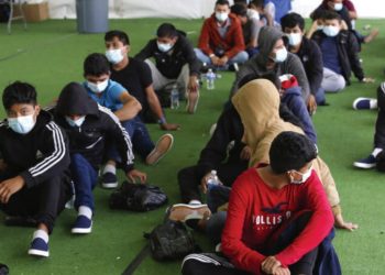 Denuncian abusos contra menores