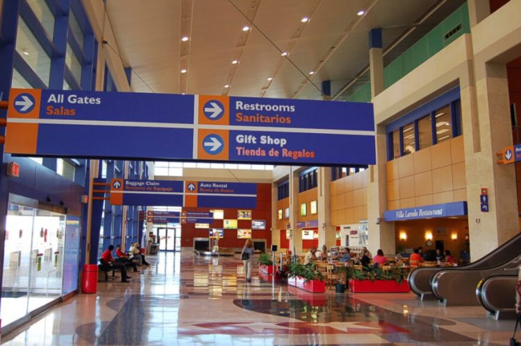 Vacunarán contra el Covid en aeropuerto