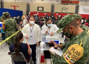 Responde grupo de 40-49 años a convocatoria de vacunación