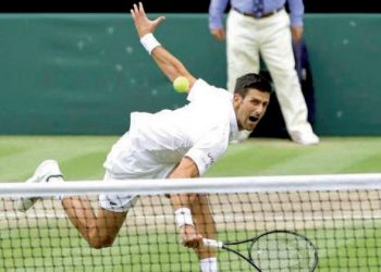 Difícil pase de Djokovic a la final de Wimbledon