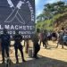 Autodefensas secuestran a 21 personas en el sur de México