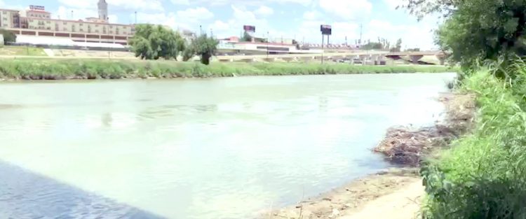 Aumenta nivel del río Bravo por lluvias en Coahuila