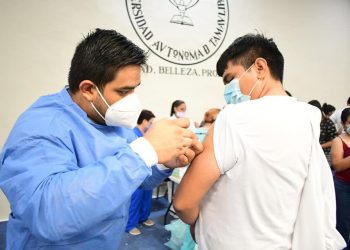 Aplicarán segunda dosis a ‘millennials’