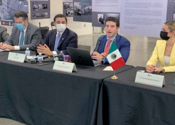 Nadie debe resentirse porque Nuevo León gestionó vacunas