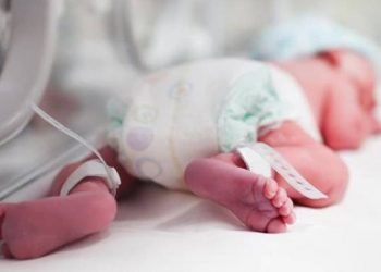 Por presunto error dan alcohol a bebé recién nacida en un hospital de Tamaulipas