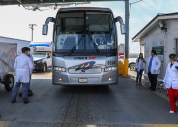 Nuevo Laredo en semáforo rojo por escalada de contagios
