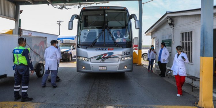 Nuevo Laredo en semáforo rojo por escalada de contagios