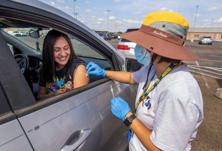 Habrá una tercera dosis de anti-Covid