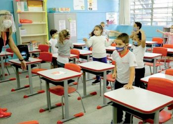 Pega Covid: Dan positivo 51 alumnos