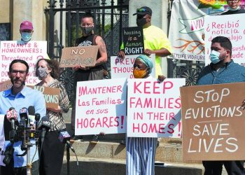 Más de 6 millones de familias en EU están en riesgo de ser desalojadas