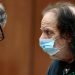 El actor porno Ron Jeremy es acusado de más de 30 cargos de agresión sexual contra 21 mujeres, incluida una menor