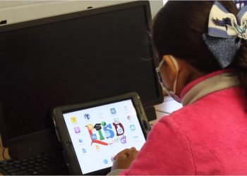 Ponen en cuarentena 17 escuelas de LISD