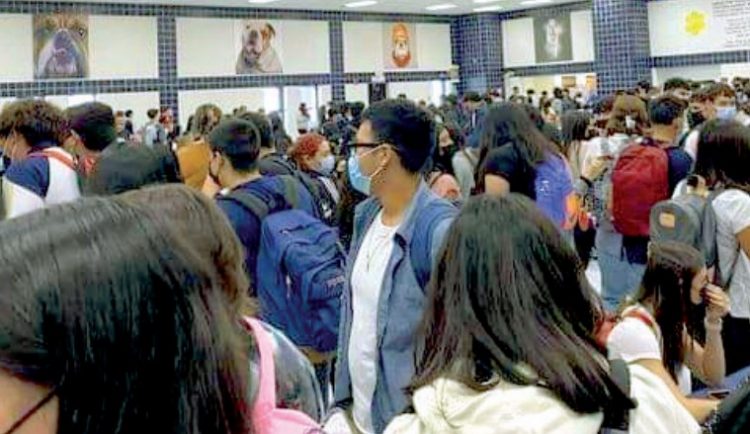 Casi 10 mil estudiantes no asistieron a clases
