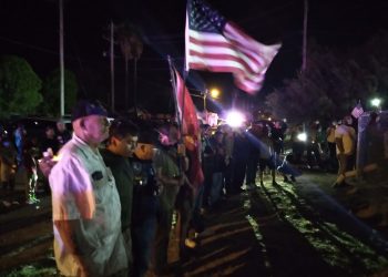 Realizan vigilia por el marine caído en Kabul