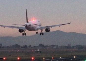 Mexicanos no podrán viajar a Reino Unido por variantes de covid-19